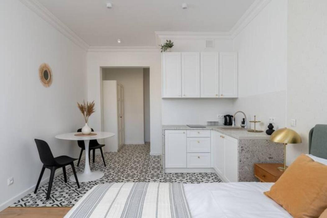 Florianska Old Town Apartments Краков Экстерьер фото